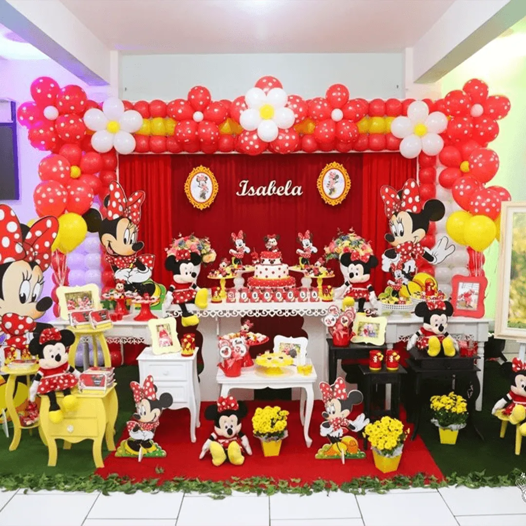 Tema Minnie Mouse - decoração festa infantil MinanaFest